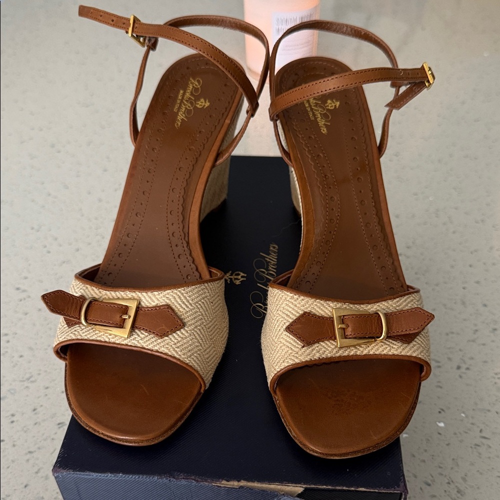 Pelle Moda Brown and Cream Wedge Sandals